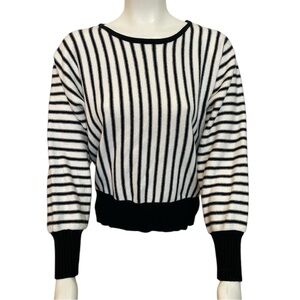 Tahari Striped Black and White Women's Knit Sweater Medium super soft viscose